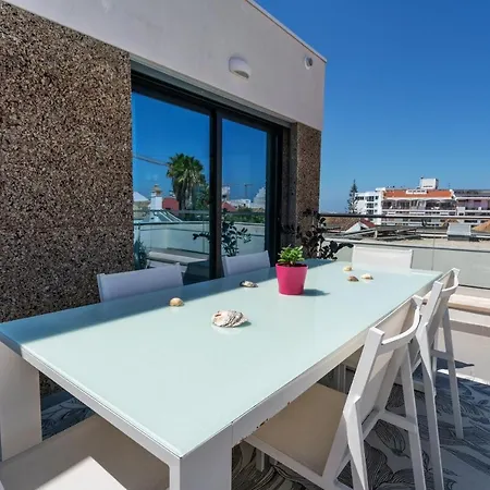 Diamond Downtown Center דירה *