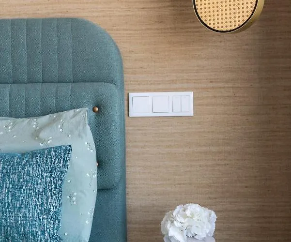 Diamond Downtown Center * פארו